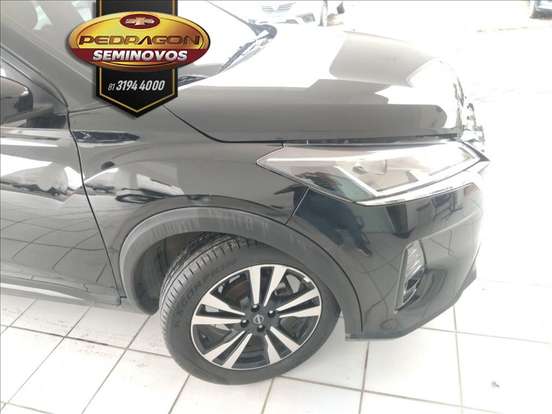 NISSAN-KICKS-2024