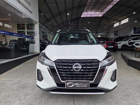 NISSAN-KICKS-2023