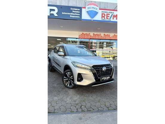 NISSAN-KICKS-2023