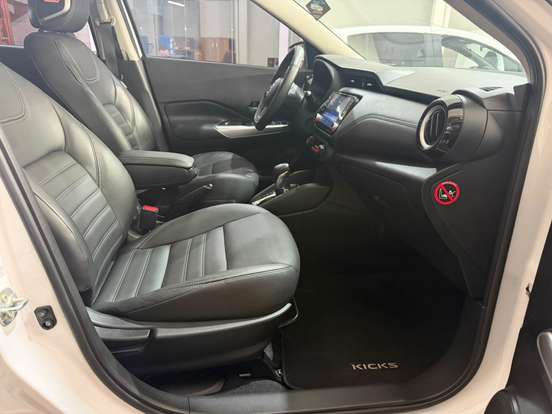 NISSAN-KICKS-2021