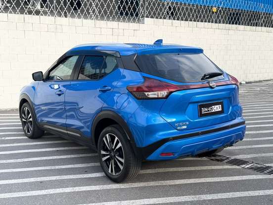 NISSAN-KICKS-2022