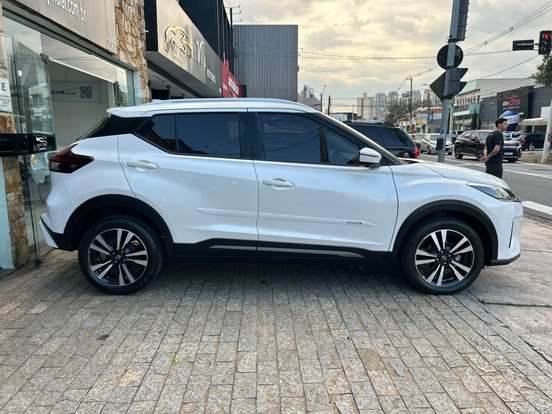NISSAN-KICKS-1.6 16V FLEXSTART EXCLUSIVE XTRONIC NISSAN-KICKS-2023