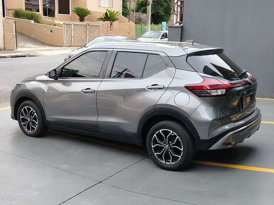 NISSAN-KICKS-2021