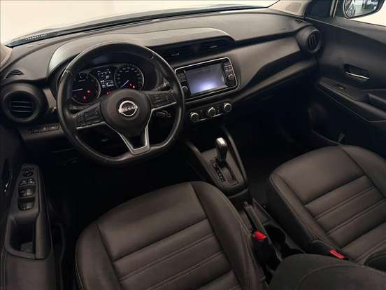 NISSAN-KICKS-2023