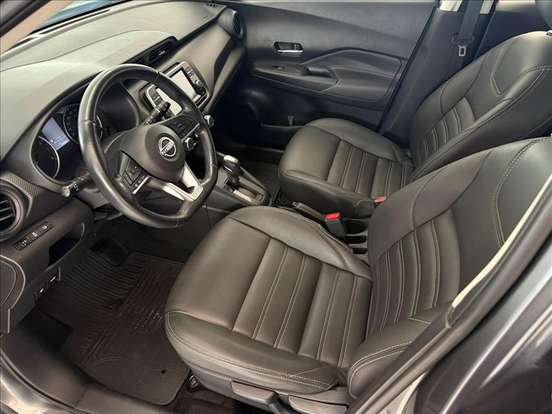 NISSAN-KICKS-2023