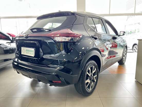 NISSAN-KICKS-2024