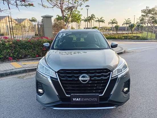 NISSAN-KICKS-2023