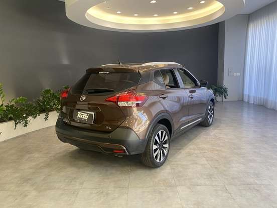 NISSAN-KICKS-2016