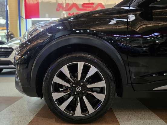 NISSAN-KICKS-2017