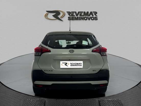 NISSAN-KICKS-2020