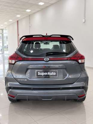 NISSAN-KICKS-2022