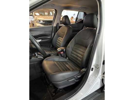 NISSAN-KICKS PLAY-2025