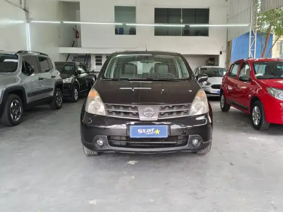NISSAN-LIVINA-1.8 S 16V FLEX 4P AUTOMÁTICO NISSAN-LIVINA-2010