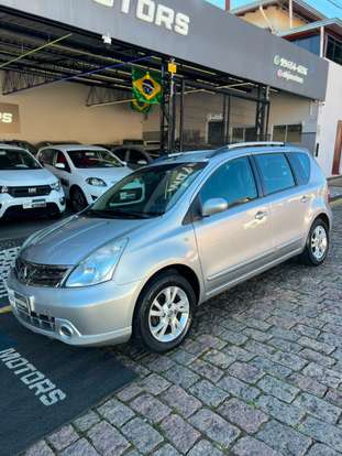 NISSAN-LIVINA-2014