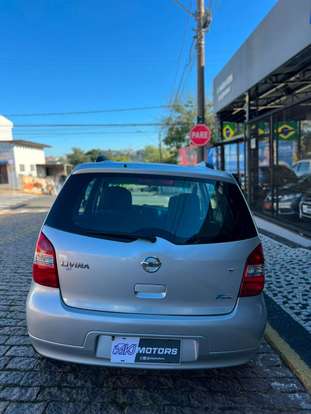 NISSAN-LIVINA-2014