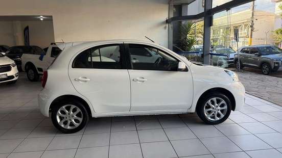 NISSAN-MARCH-1.6 SV 16V FLEX 4P MANUAL NISSAN-MARCH-2017