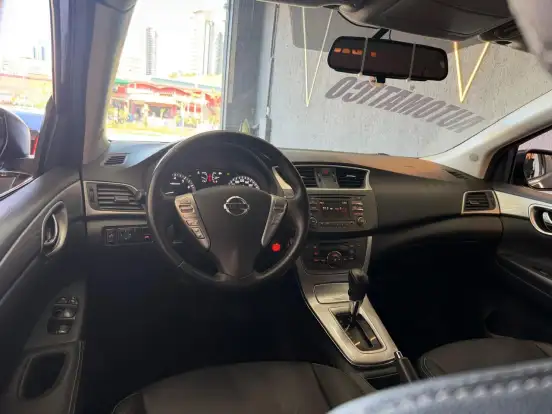 NISSAN-SENTRA-2014