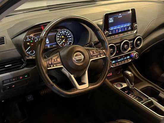 NISSAN-SENTRA-2022