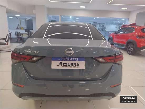 NISSAN-SENTRA-2024