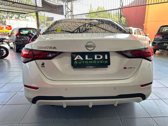 NISSAN-SENTRA-2024