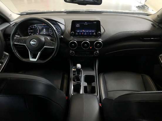 NISSAN-SENTRA-2023