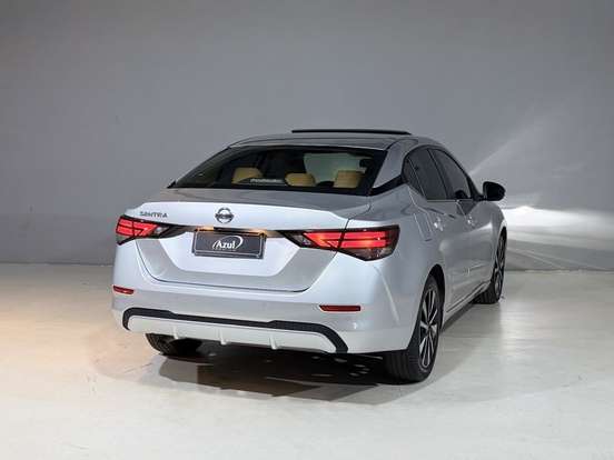 NISSAN-SENTRA-2023