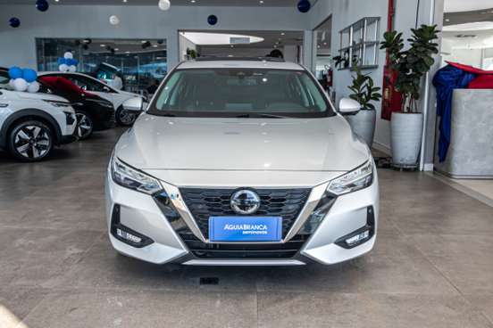 NISSAN-SENTRA-2023