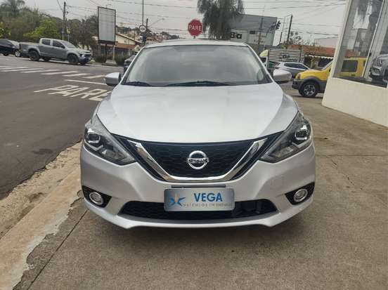 NISSAN-SENTRA-2017