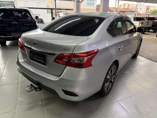 NISSAN-SENTRA-2.0 SV 16V FLEXSTART 4P AUTOMÁTICO NISSAN-SENTRA-2019
