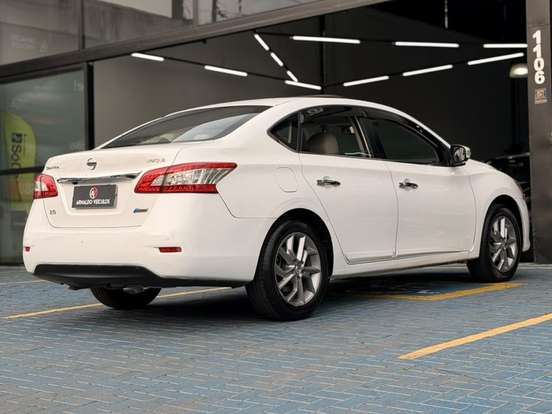 NISSAN-SENTRA-2.0 UNIQUE 16V FLEX 4P AUTOMÁTICO NISSAN-SENTRA-2015