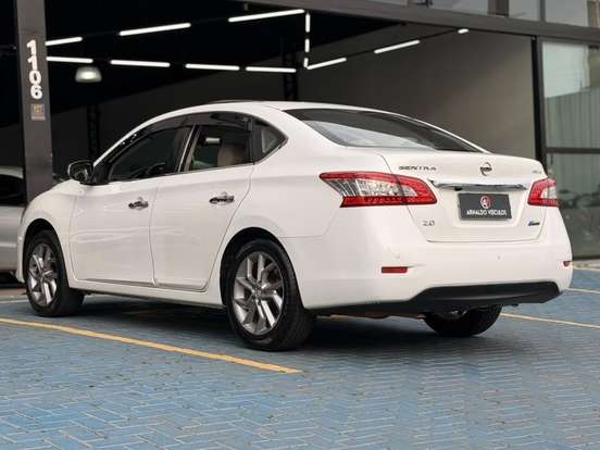 NISSAN-SENTRA-2.0 UNIQUE 16V FLEX 4P AUTOMÁTICO NISSAN-SENTRA-2015