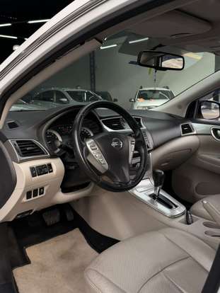 NISSAN-SENTRA-2015
