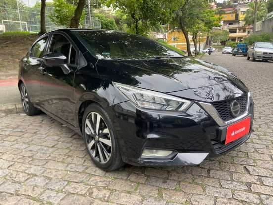 NISSAN-VERSA-2022