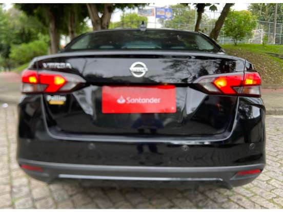 NISSAN-VERSA-1.6 16V FLEX EXCLUSIVE XTRONIC NISSAN-VERSA-2022