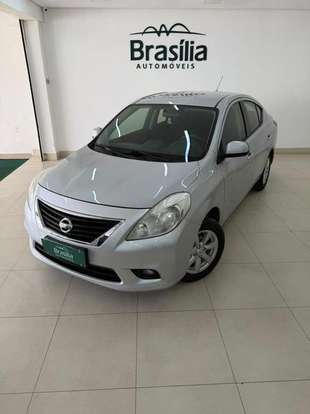 NISSAN-VERSA-2013