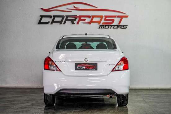 NISSAN-VERSA-2016