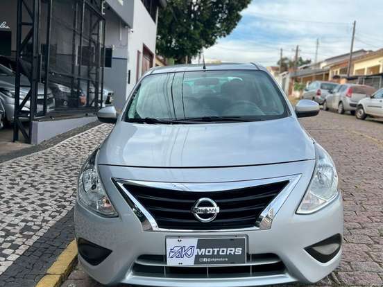 NISSAN-VERSA-1.6 16V FLEX SV 4P XTRONIC NISSAN-VERSA-2018