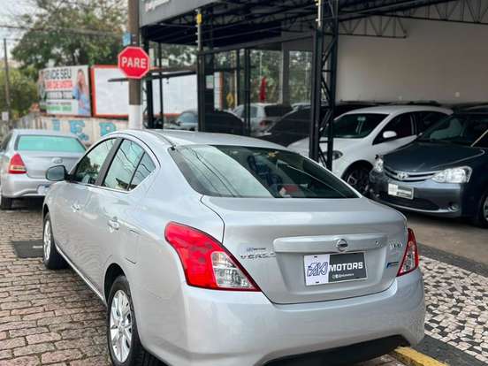 NISSAN-VERSA-1.6 16V FLEX SV 4P XTRONIC NISSAN-VERSA-2018