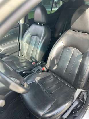 NISSAN-VERSA-2018