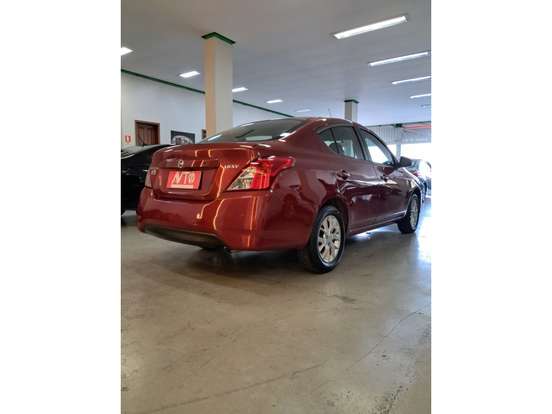 NISSAN-VERSA-2019