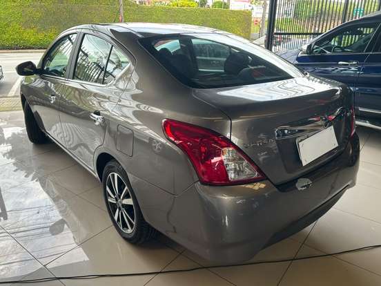 NISSAN-VERSA-1.6 16V FLEXSTART SV 4P XTRONIC NISSAN-VERSA-2018