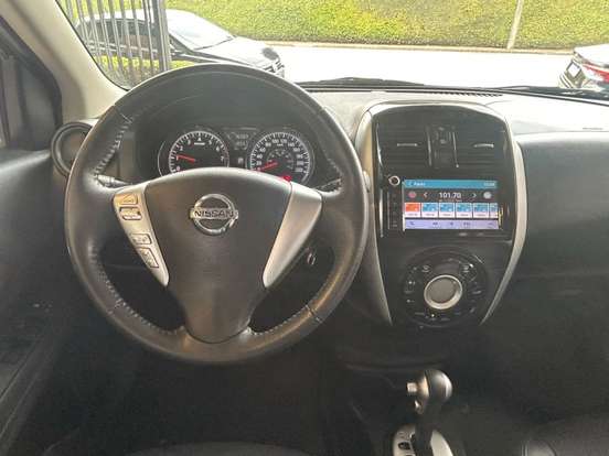 NISSAN-VERSA-1.6 16V FLEXSTART SV 4P XTRONIC NISSAN-VERSA-2018