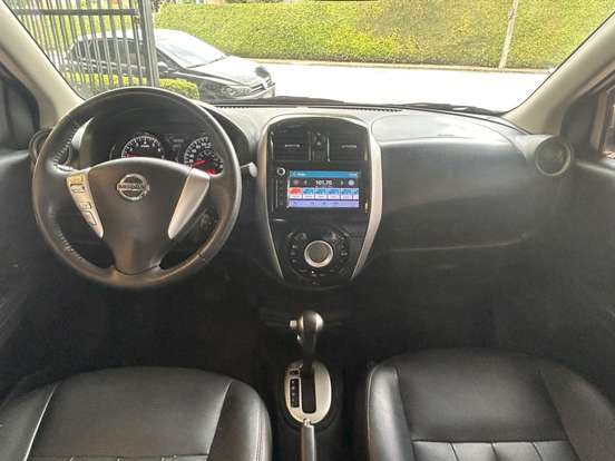 NISSAN-VERSA-1.6 16V FLEXSTART SV 4P XTRONIC NISSAN-VERSA-2018