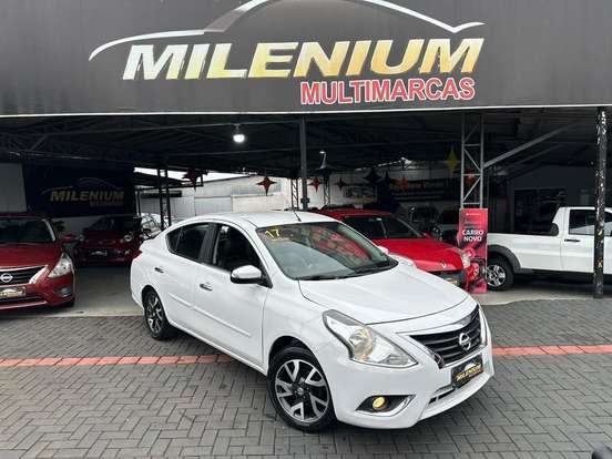 NISSAN-VERSA-2016