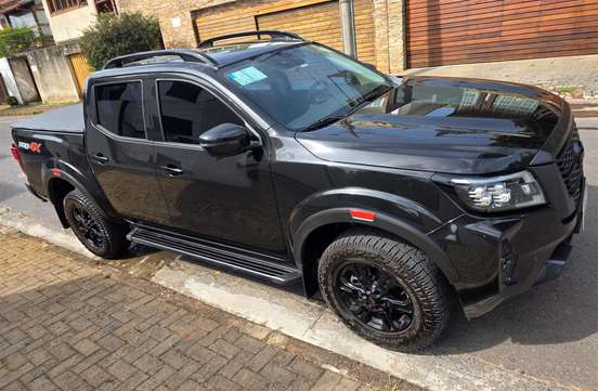 NISSAN-FRONTIER-2022