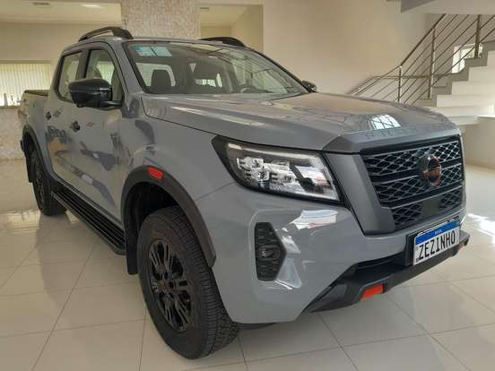 NISSAN-FRONTIER-2024