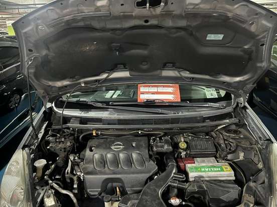 NISSAN-GRAND LIVINA-1.8 SL 16V FLEX 4P AUTOMÁTICO NISSAN-GRAND LIVINA-2011