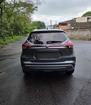 NISSAN-KICKS-2023