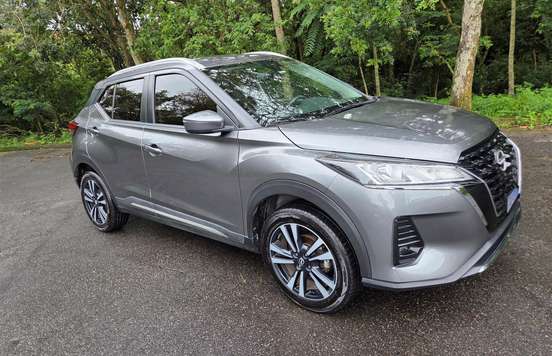 NISSAN-KICKS-2023