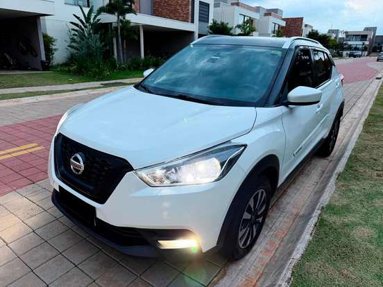 NISSAN-KICKS-2020